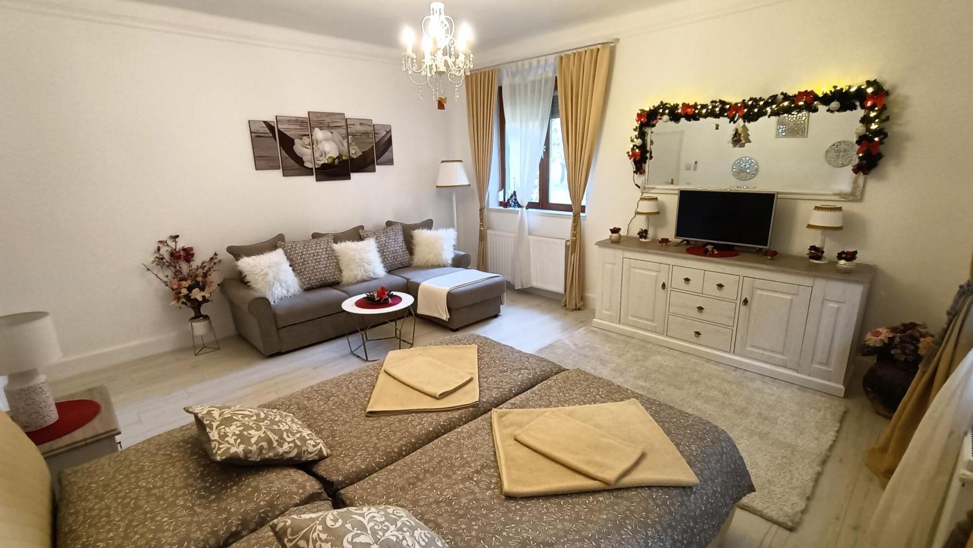 אגר Patak Apartman מראה חיצוני תמונה